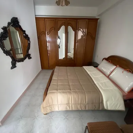 Lovely 2-bedroom With Greenery View アパート ドゥラス